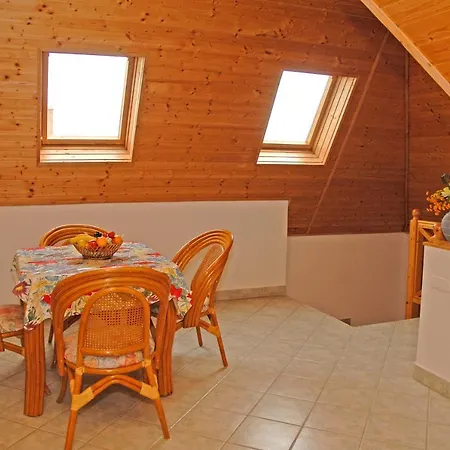 Apartment Williams Haus Heviz